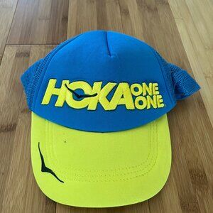 Hoka Trucker padded mesh hat (Adjustable)